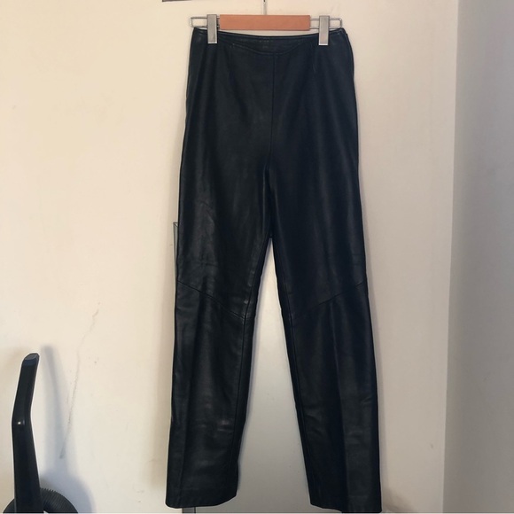 Danier Genuine Leather Trousers (size 2) - Picture 1 of 16